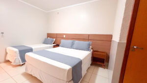 Cedro Hotel - Triplo casal (5)